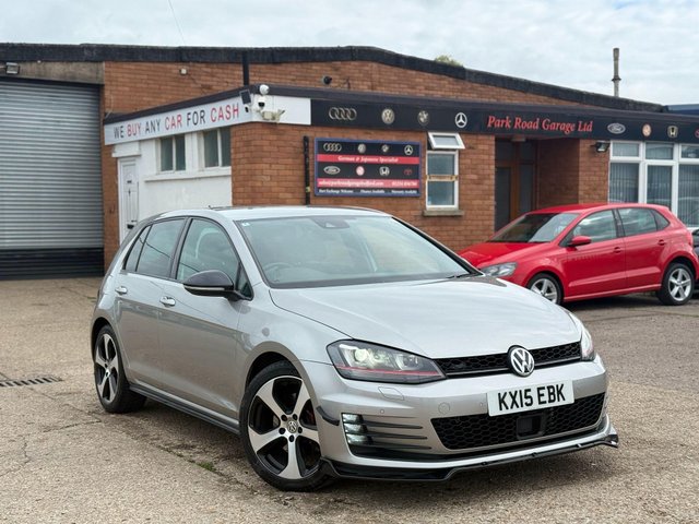 View our VOLKSWAGEN GOLF