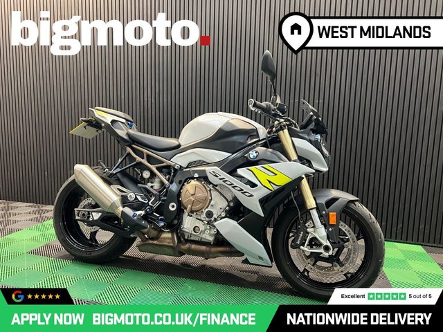 View our BMW S 1000 R