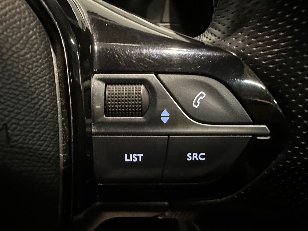 USED 2020 70 PEUGEOT E-208 50kWh GT Line Hatchback 5dr Electric Auto (136 ps) 