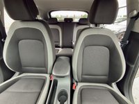 USED 2020 70 HYUNDAI KONA 1.6 h-GDi Premium SUV 5dr Petrol Hybrid DCT Euro 6 (s/s) (141 ps) 