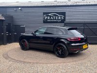 USED 2015 65 PORSCHE MACAN 3.6T V6 Turbo SUV 5dr Petrol PDK 4WD Euro 6 (s/s) (400 ps) Px Welcome Finance Available