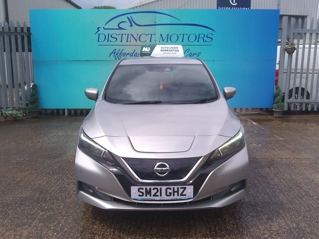 View our NISSAN LEAF