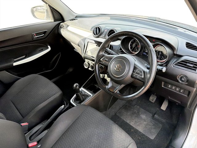 View our SUZUKI SWIFT