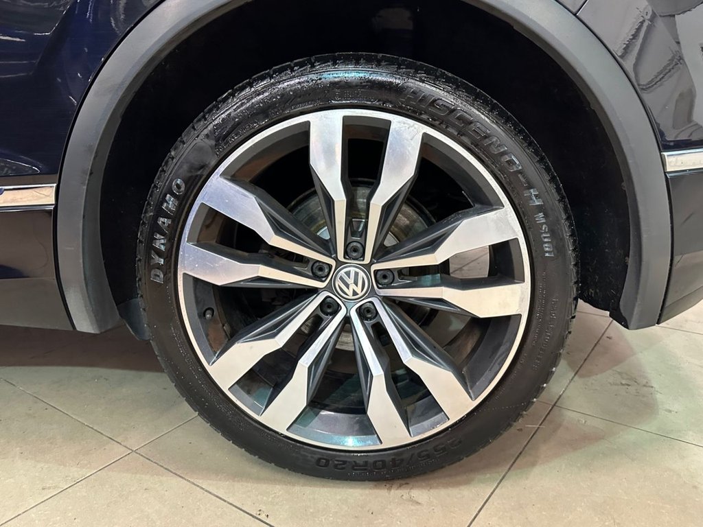 USED 2017 67 VOLKSWAGEN TIGUAN 2.0 TDI R-Line SUV 5dr Diesel Manual 4Motion Euro 6 (s/s) (150 ps) DIGITAL DASH-HEATED SEAT-DAB-CRUISE