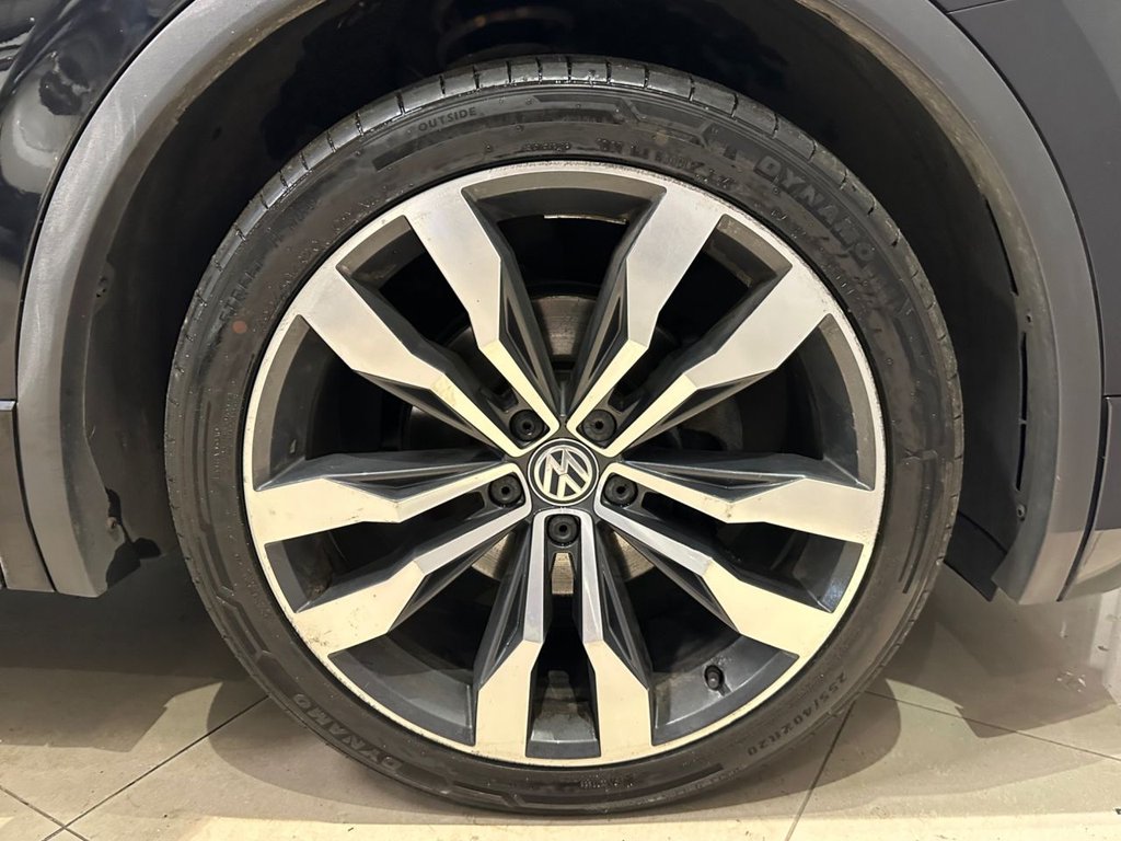 USED 2017 67 VOLKSWAGEN TIGUAN 2.0 TDI R-Line SUV 5dr Diesel Manual 4Motion Euro 6 (s/s) (150 ps) DIGITAL DASH-HEATED SEAT-DAB-CRUISE
