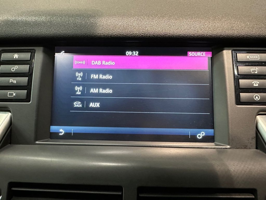 USED 2017 67 LAND ROVER DISCOVERY SPORT 2.0 TD4 HSE Black SUV 5dr Diesel Auto 4WD Euro 6 (s/s) (180 ps) NEW CHAIN FITTED @ 78k MILES