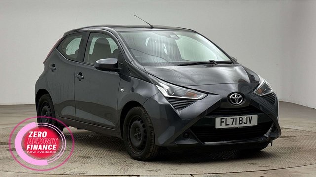 View our Toyota Aygo 1.0 VVT-i x-play Hatchback 5dr Petrol Manual Euro 6 (s/s) (71 ps) Reverse Camera, Smartphone Integration, Multimedia System, Electrically Adjustable Door Mirrors, Air Conditioning