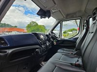 USED 2021 21 IVECO DAILY 50C16 CREW CAB AUTO TIPPER WHEELIE BIN LORRY ULEZ FREE ZONE 