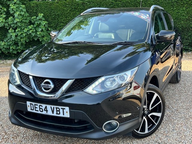 View our NISSAN QASHQAI