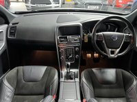 USED 2017 17 VOLVO XC60 2.0 D4 R-Design Nav SUV 5dr Diesel Manual Euro 6 (s/s) (190 ps) HEATED SEATS + SAT NAV
