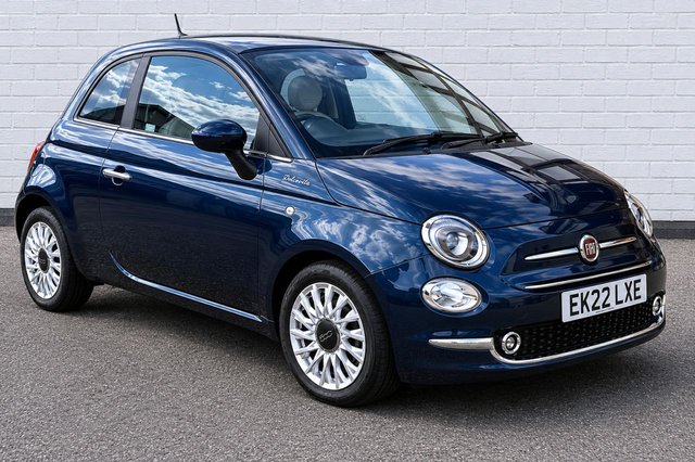 View our Fiat 500 1.0 MHEV Dolcevita Hatchback 3dr Petrol Manual Euro 6 (s/s) (70 bhp)