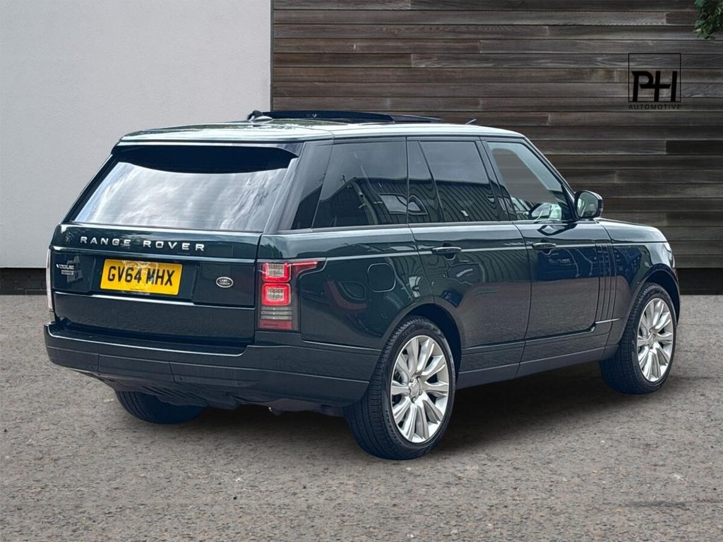 USED 2015 64 LAND ROVER RANGE ROVER 4.4 SD V8 Vogue SUV 5dr Diesel Auto 4WD Euro 5 (339 ps) AINTREE GREEN|CLEAR GLASS POSSIBLE