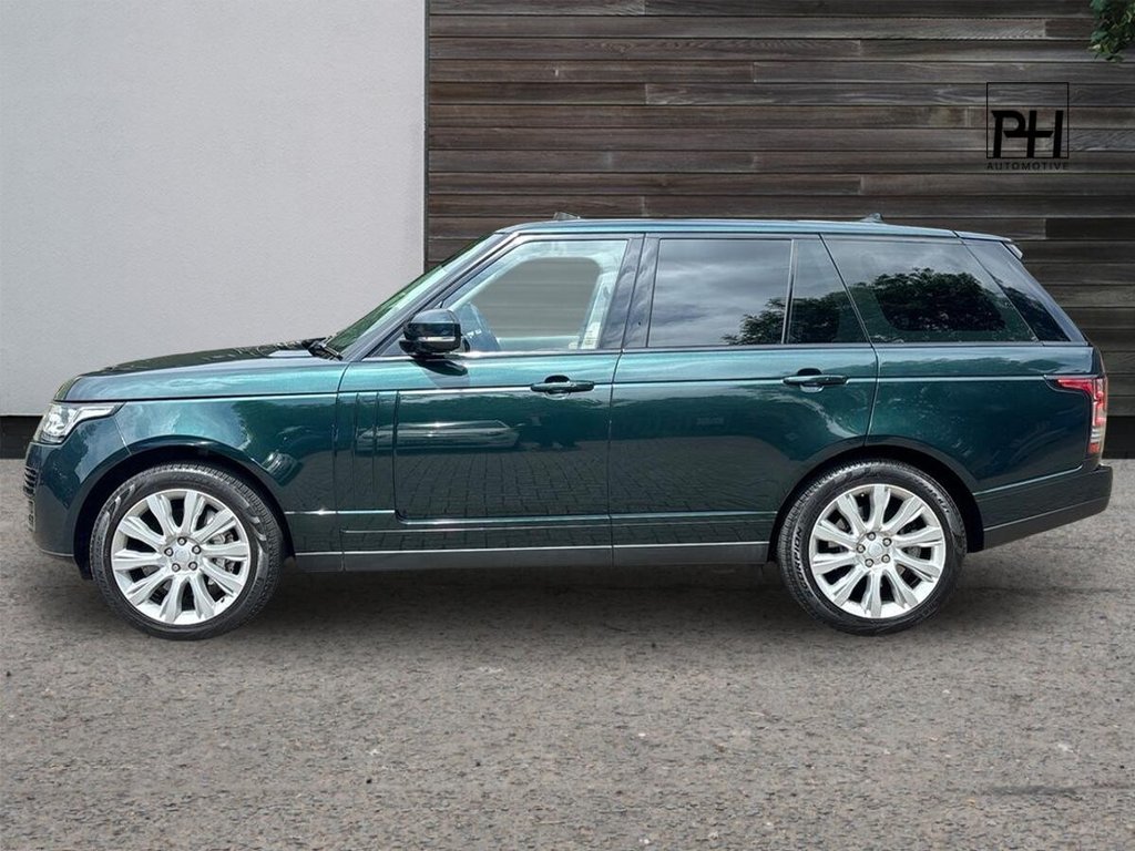 USED 2015 64 LAND ROVER RANGE ROVER 4.4 SD V8 Vogue SUV 5dr Diesel Auto 4WD Euro 5 (339 ps) AINTREE GREEN|CLEAR GLASS POSSIBLE