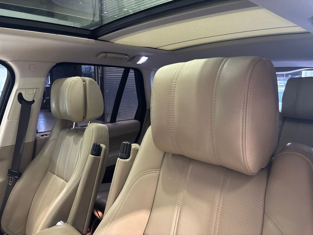 USED 2015 64 LAND ROVER RANGE ROVER 4.4 SD V8 Vogue SUV 5dr Diesel Auto 4WD Euro 5 (339 ps) AINTREE GREEN|CLEAR GLASS POSSIBLE