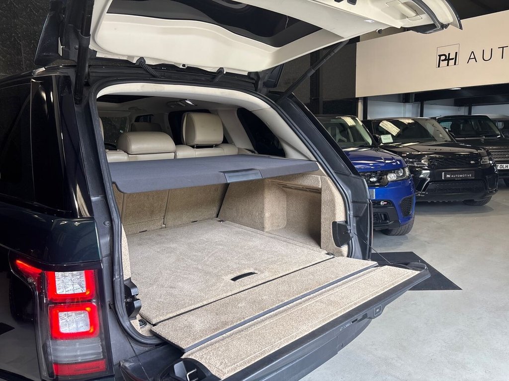 USED 2015 64 LAND ROVER RANGE ROVER 4.4 SD V8 Vogue SUV 5dr Diesel Auto 4WD Euro 5 (339 ps) AINTREE GREEN|CLEAR GLASS POSSIBLE
