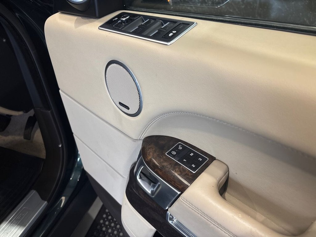 USED 2015 64 LAND ROVER RANGE ROVER 4.4 SD V8 Vogue SUV 5dr Diesel Auto 4WD Euro 5 (339 ps) AINTREE GREEN|CLEAR GLASS POSSIBLE