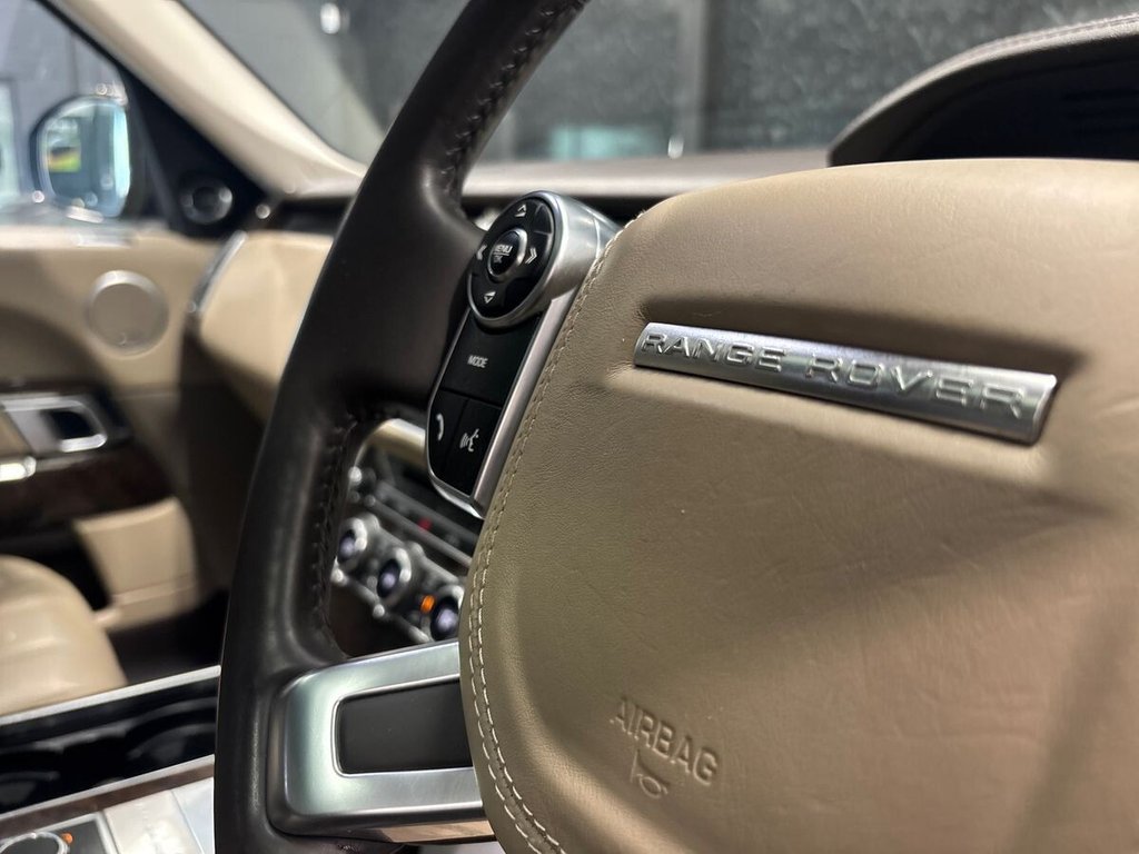 USED 2015 64 LAND ROVER RANGE ROVER 4.4 SD V8 Vogue SUV 5dr Diesel Auto 4WD Euro 5 (339 ps) AINTREE GREEN|CLEAR GLASS POSSIBLE