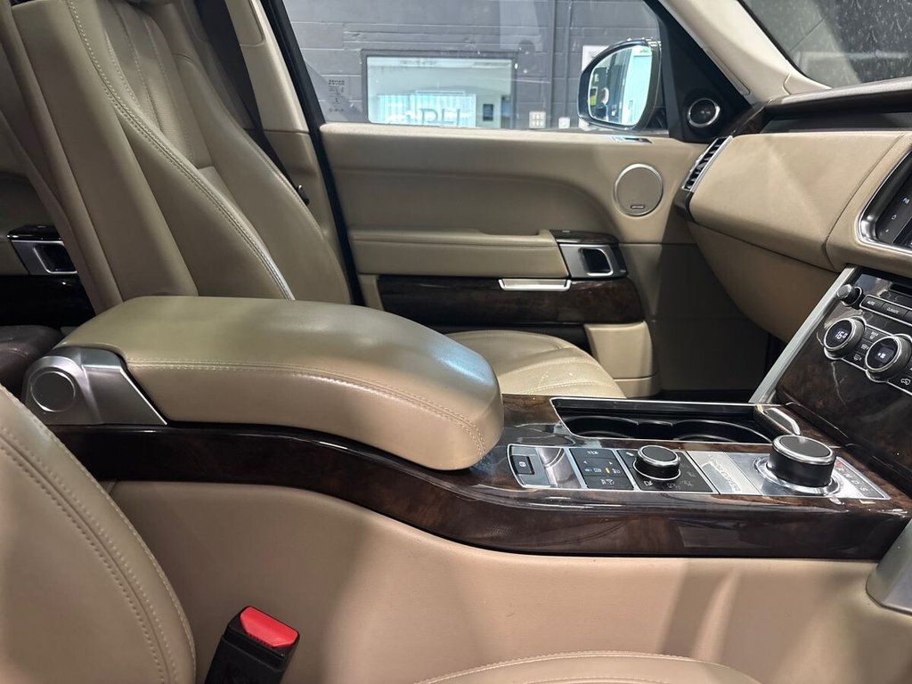 USED 2015 64 LAND ROVER RANGE ROVER 4.4 SD V8 Vogue SUV 5dr Diesel Auto 4WD Euro 5 (339 ps) AINTREE GREEN|CLEAR GLASS POSSIBLE