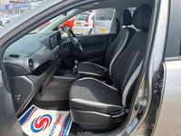 USED 2021 21 HYUNDAI I10 1.0 SE Connect Hatchback 5dr Petrol Manual Euro 6 (s/s) (67 ps) 2 OWNERS FROM NEW* AUTO START / STOP* TRACTION CONTROL LANE ASSIST* AIR CON* BLUETOOTH PHONE AND AUDIO* DAB* USB* REMOTE CENTRAL LOCKING WITH 2 KEYS* ELECTRIC WINDOWS & MIRRORS* AUTOMATIC LIGHTS