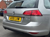 USED 2015 15 VOLKSWAGEN GOLF 1.6 TDI BlueMotion Tech SE Estate 5dr Diesel Manual Euro 5 (s/s) (105 ps) 1 OWNER -- FULL SERVICE HISTORY -- PARKING SENSORS -- AD.CRUISE -- &pound;20 TAX