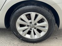 USED 2015 15 VOLKSWAGEN GOLF 1.6 TDI BlueMotion Tech SE Estate 5dr Diesel Manual Euro 5 (s/s) (105 ps) 1 OWNER -- FULL SERVICE HISTORY -- PARKING SENSORS -- AD.CRUISE -- &pound;20 TAX