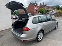 USED 2015 15 VOLKSWAGEN GOLF 1.6 TDI BlueMotion Tech SE Estate 5dr Diesel Manual Euro 5 (s/s) (105 ps) 1 OWNER -- FULL SERVICE HISTORY -- PARKING SENSORS -- AD.CRUISE -- &pound;20 TAX