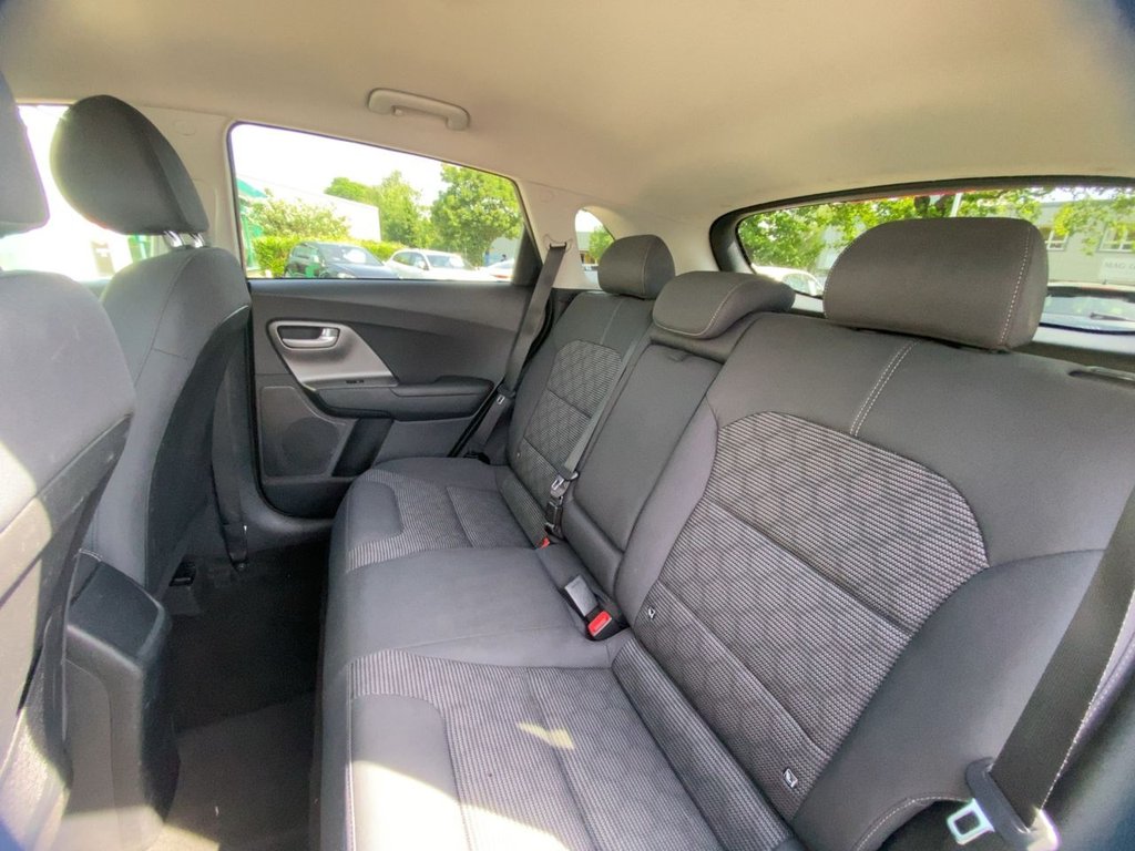 USED 2022 22 KIA NIRO 1.6 GDi 2 SUV 5dr Petrol Hybrid DCT Euro 6 (s/s) (139 bhp) CARPLAY+CAMERA+R/SENSOR+CRUISE
