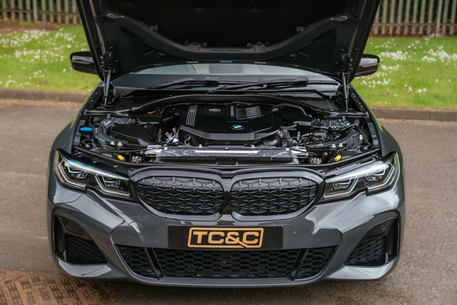 View our BMW 3 SERIES
