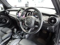 USED 2022 72 MINI HATCH 1.5 Cooper Exclusive Hatchback 5dr Petrol Steptronic Euro 6 (s/s) (136 ps) PREMIUM PLUS PACK-PAN ROOF