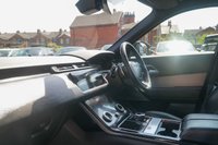 USED 2019 19 LAND ROVER RANGE ROVER VELAR 2.0 D180 R-Dynamic SE SUV 5dr Diesel Auto 4WD Euro 6 (s/s) (180 ps) 