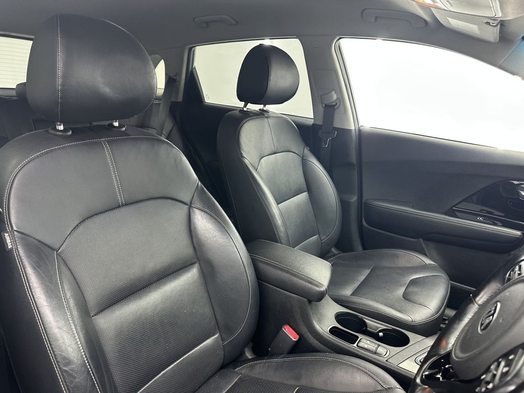 2018 Kia NIRO — image 2
