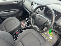 USED 2018 18 HYUNDAI I10 1.2 Premium SE Hatchback 5dr Petrol Manual Euro 6 (87 ps) FSH / ELECTRIC T & S SUNROOF