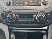 USED 2018 18 HYUNDAI I10 1.2 Premium SE Hatchback 5dr Petrol Manual Euro 6 (87 ps) FSH / ELECTRIC T & S SUNROOF