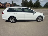 USED 2016 64 VOLKSWAGEN GOLF 2.0 TDI BlueMotion Tech SE Estate 5dr Diesel Manual Euro 5 (s/s) (150 ps) &pound;20 CAR TAX, 1 FORMER KEEPERS
