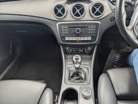USED 2018 18 MERCEDES-BENZ GLA 2.1 GLA200d Sport SUV 5dr Diesel Manual Euro 6 (s/s) (136 ps) 