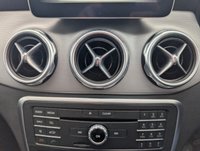 USED 2018 18 MERCEDES-BENZ GLA 2.1 GLA200d Sport SUV 5dr Diesel Manual Euro 6 (s/s) (136 ps) 