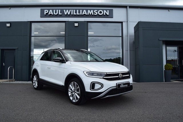 View our VOLKSWAGEN T-ROC
