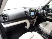 USED 2020 20 MINI COUNTRYMAN 1.5 Cooper Exclusive SUV 5dr Petrol Manual Euro 6 (s/s) (136 ps) NAV-HTD LEATHER-CAMERA-CARPLAY