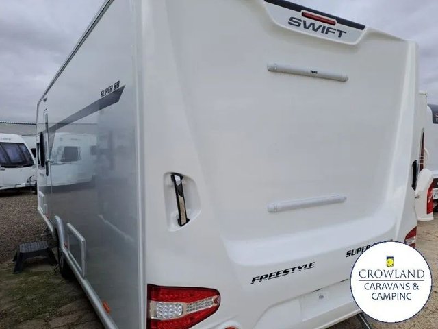 View our SWIFT FREESTYLE