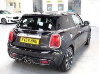 USED 2019 69 MINI HATCH 2.0 Cooper S Exclusive Hatchback 3dr Petrol Steptronic Euro 6 (s/s) (192 ps) NAV-HTD LEATHER-APPLE CARPLAY