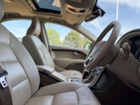 USED 2009 59 VOLVO S80 2.5T SE Lux Saloon 4dr Petrol Geartronic Euro 5 (231 ps) LOW MILES ONLY 42K + ULEZ COMPLIANT + FINISHED IN RUBY RED WITH BEIGE LEATHER SEATS + ELECTRIC SUNROOF + HEATED SEATS + CRUISE CONTROL + AIRCON + MULTIFUNCTIONAL STEERING WHEEL + ALLOY WHEELS + WOOD TRIM + ELECTRIC MEMORY SEATS + HPI CLEAR