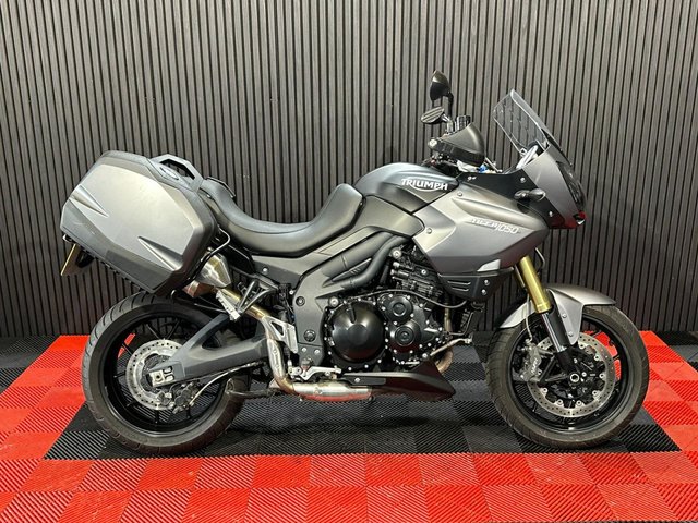 View our TRIUMPH TIGER 1050