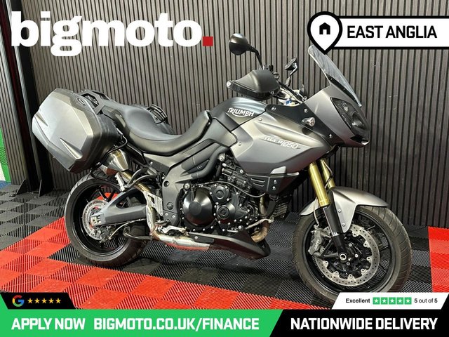View our TRIUMPH TIGER 1050