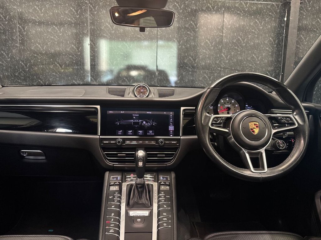 USED 2020 20 PORSCHE MACAN 2.9T V6 GTS SUV 5dr Petrol PDK 4WD Euro 6 (s/s) (380 ps) PAN ROOF|CHRONO|AIR SUSPENSION|BOSE