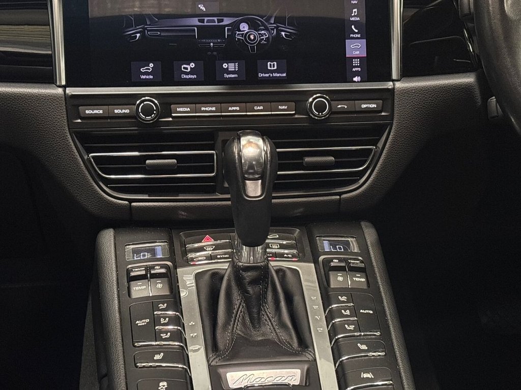 USED 2020 20 PORSCHE MACAN 2.9T V6 GTS SUV 5dr Petrol PDK 4WD Euro 6 (s/s) (380 ps) PAN ROOF|CHRONO|AIR SUSPENSION|BOSE