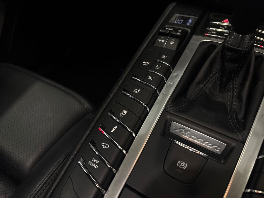 USED 2020 20 PORSCHE MACAN 2.9T V6 GTS SUV 5dr Petrol PDK 4WD Euro 6 (s/s) (380 ps) PAN ROOF|CHRONO|AIR SUSPENSION|BOSE