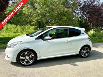 2013 PEUGEOT 208