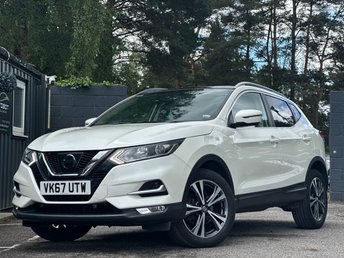 View our NISSAN QASHQAI