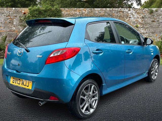 View our MAZDA MAZDA2