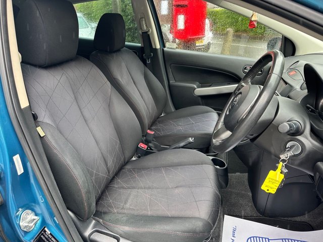 View our MAZDA MAZDA2
